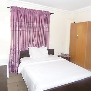 Bavidi Hotel